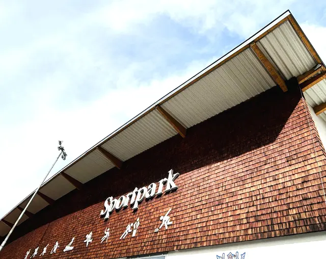 Eishockey im Sportpark. | Foto: Kogler