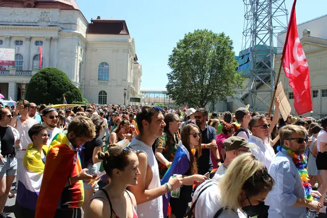 Die Pride-Parade wird Graz am Samstag wieder in ein buntes Menschenmeer verwandeln.  | Foto: Marie Ott
