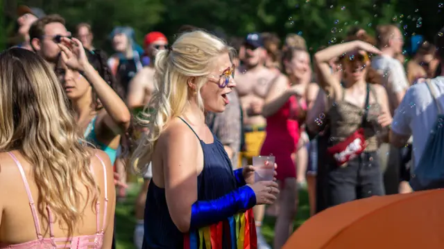 Pride bedeute für ihn auch Party, betont der Organisator der Grazer CSD-Parade. | Foto: Romana Schmat