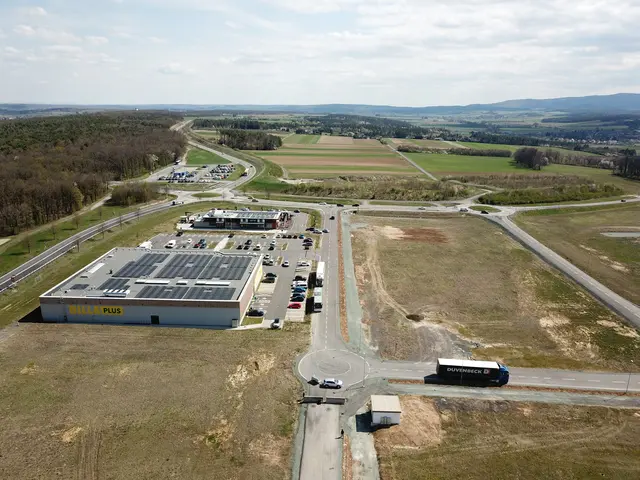 Österreich verliert im Durchschnitt jeden Tag elf Hektar fruchtbaren Boden. Hier ein 12 Hektar großer Gewerbepark bei Oberpullendorf. | Foto: WWF Österreich