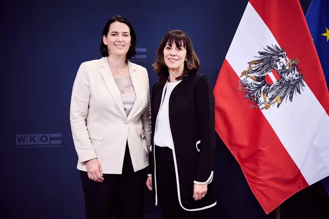 Starke Stimme für Unternehmerinnen: Barbara Thaler gratuliert Martha Schultz zur vierten Amtsperiode als WKO-Vizepräsidentin
 | Foto: Marek Knopp