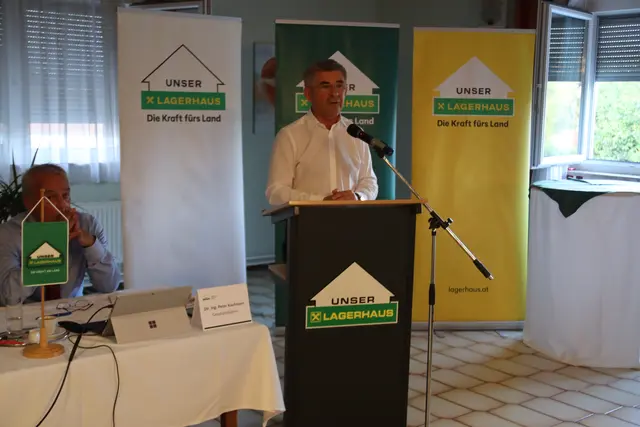 LAbg. Franz Fartek gratulierte den Verantwortlichen. | Foto: MeinBezirk
