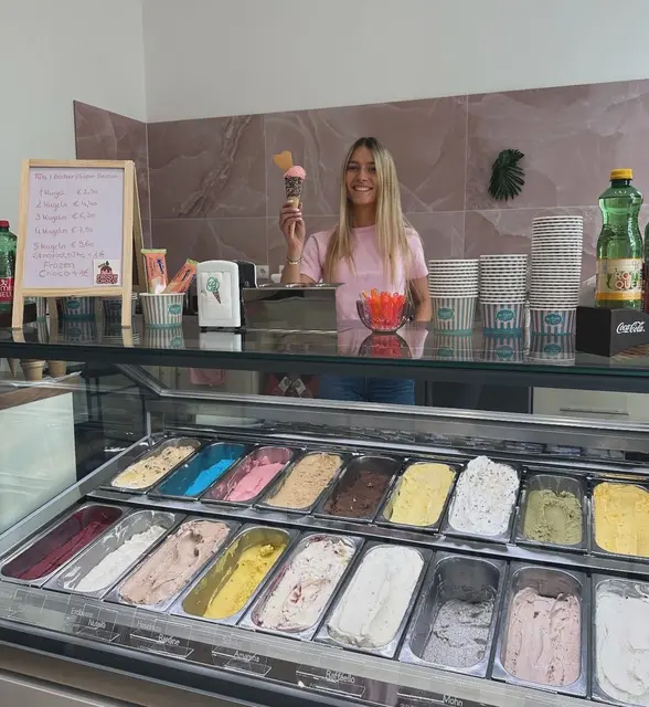 Polly-Eis beliefert das Eisgartl regelmäßig mit 18 Sorten. | Foto: Eisgartl