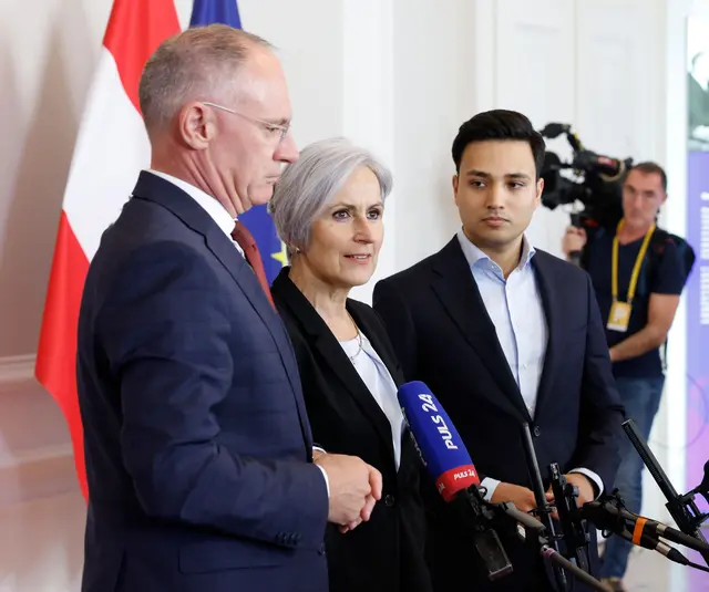 Justizministerin Sporrer (Mitte) sieht keinen Anlass, die Messenger-Überwachung auszuweiten. Ein Bild aus einem Ministerrat im April. | Foto: BKA