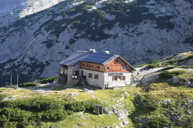 Das Leopold-Happisch-Haus im Tennengebirge. | Foto: Sebastian Krutter