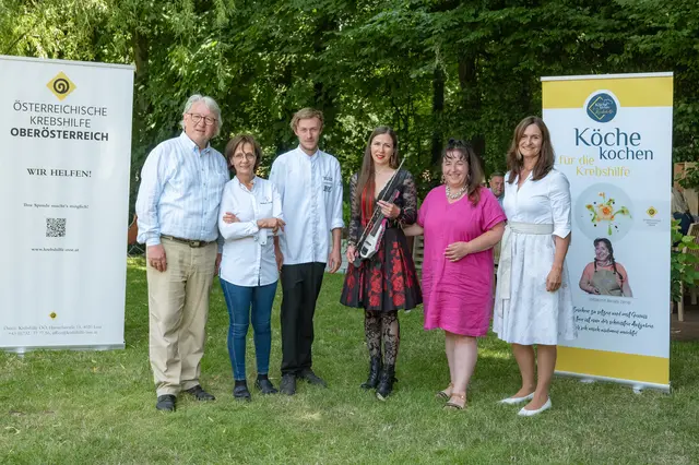 Heinz Grabmer, Elisabeth Grabmer, Clemens Grabmer, Mia Nova, Renate Zierler, Maria Sauer (v.l.). | Foto: Renè Strasser
