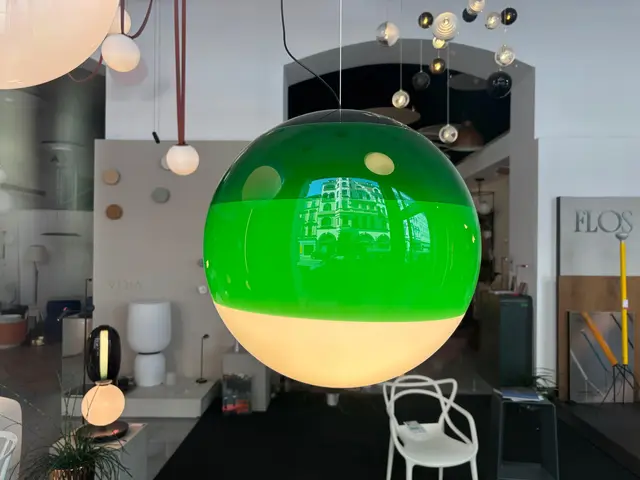 Die Firma, gegründet im Jahr 1977, ist auf maßgeschneiderte Lichtlösungen für Bau- und Projektvorhaben spezialisiert. | Foto: Pia Rotter/MeinBezirk