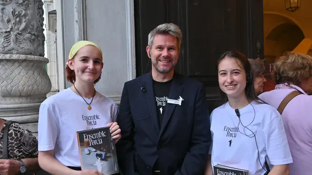 Florian Eisner zwischen Sophie Rohrer und Gloria Koch