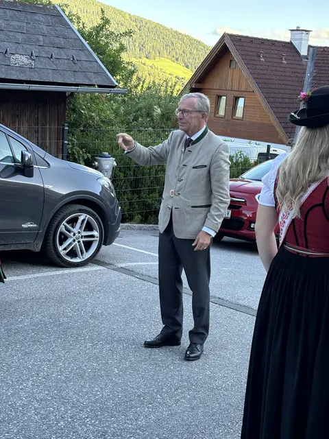 Haslauer beim Dirigieren | Foto: meinbezirk.at/lungau