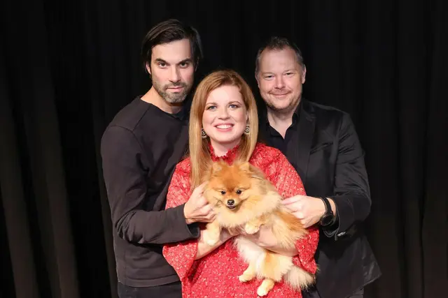 "Die Dame mit dem Hündchen" mit Max Simonischek | Foto: Katharina Schiffl