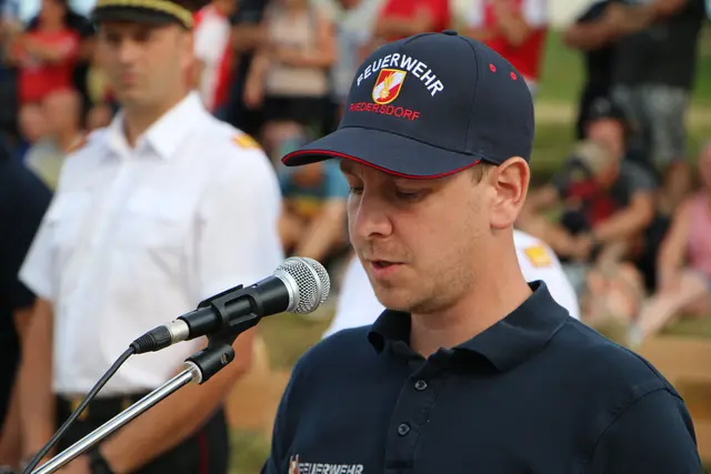 103 Jugend- und 80 Aktivgruppen traten in den verschiedenen Wertungsklassen zum Feuerwehr-Leistungsbewerb (Bezirkswertung) in Riedersdorf an. FF Kommandant Daniel Höbart, FF Riedersdorf.  | Foto: Wolfgang Etzelsdorfer