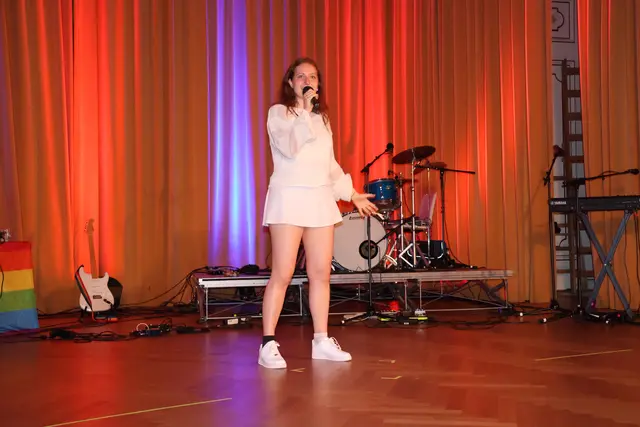 Sängerin TULATU sorgte für die gefühlvollste Musik-Einlage des Abends. | Foto: Kathrin Schauer