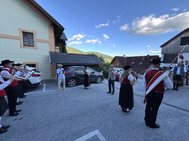 Haslauer beim Dirigieren | Foto: meinbezirk.at/lungau