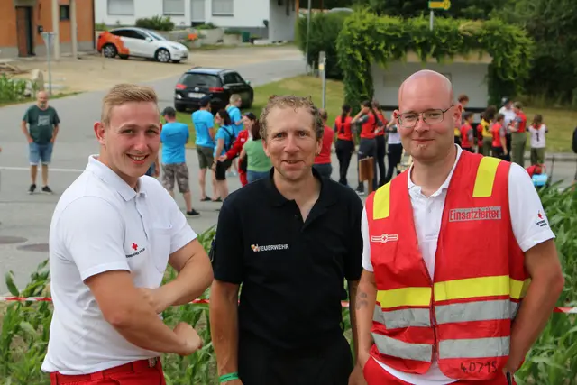 103 Jugend- und 80 Aktivgruppen traten in den verschiedenen Wertungsklassen zum Feuerwehr-Leistungsbewerb (Bezirkswertung) in Riedersdorf an.  | Foto: Wolfgang Etzelsdorfer