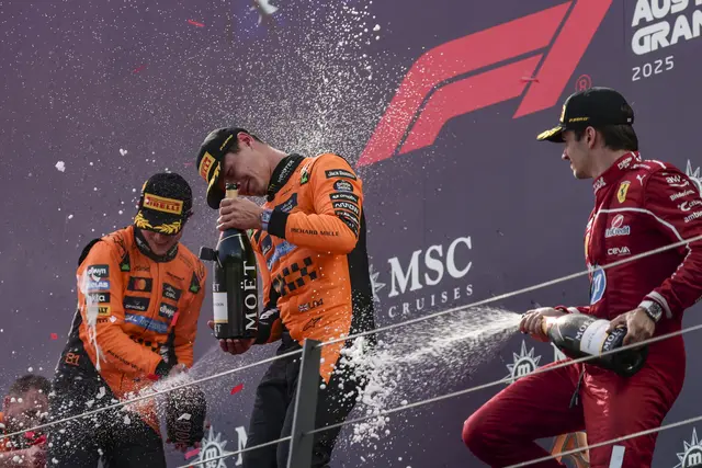 Oscar Piastri, Lando Norris und Charles Leclerc am Podium. | Foto: GEPA pictures