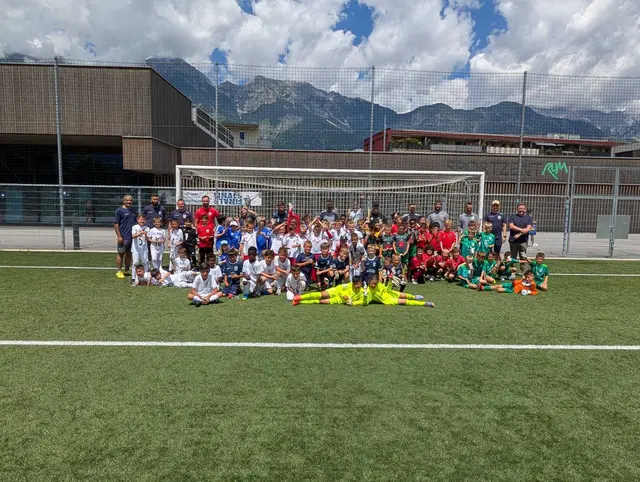 Große Freude bei den Jüngsten. Das Jubiläumsturnier vergangenes Wochenende war ein großer Erfolg.  | Foto: SK Rum