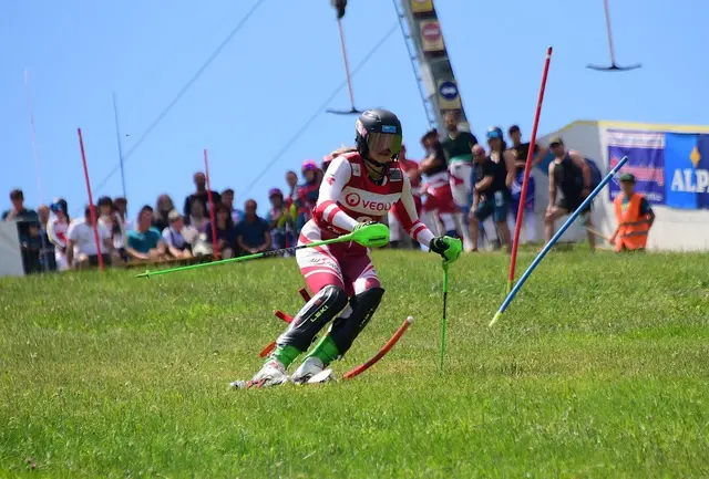 Emma Eberhardt fuhr auf den vierten Rang im FIS-Slalom. | Foto: Robert Hetfleisch