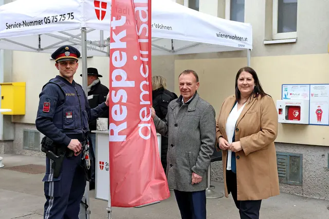 Feedbackrunde für die Gemeindebau-Aktion "Respekt gemeinsam sicher" vom Frühjahr. | Foto: Stadt Wien/Martin VOTAVA