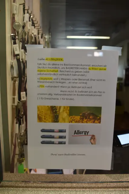 Sicherheits-Tipps der BadretterInnen in Scheibbs: Allergikerinnen und Allergiker sind in Freibädern besonders gefährdet. | Foto: Roland Mayr/MeinBezirk Scheibbs