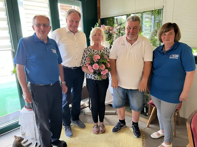 Hojas Walter, Dirnberger Erwin, Heidi und Josef Harrer, Sabine Reinprecht (vl.)