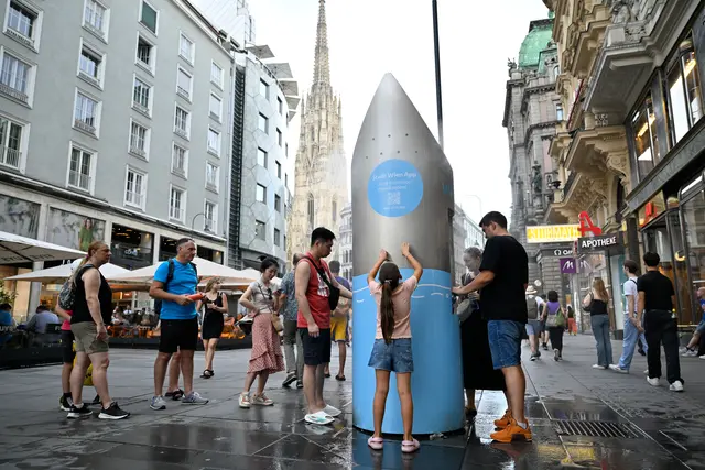 Einen vorläufigen Hitzehöhepunkt dürfte es wohl am Donnerstag mit bis zu 38 Grad geben, bevor die Temperaturen am Wochenende wieder etwas zurückgehen.  | Foto: Elisabeth Mandl / REUTERS / picturedesk.com