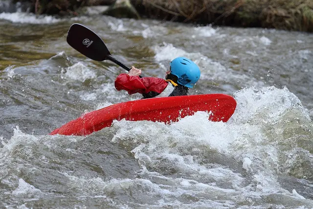 33-jähriger Münchner kentert mit Kajak. | Foto: Fritz Anzinger