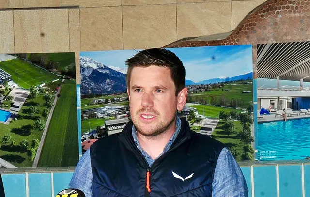 Michael Kirchmair spricht über die aktuelle Situation der Tiroler Bäder und über das neue Freizeitzentrum Axams. | Foto: Hassl
