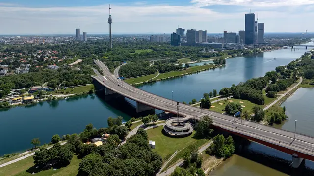 Die Brigittenauer Brücke wird fast ein Jahr lang saniert. | Foto: Goetzenbrucker