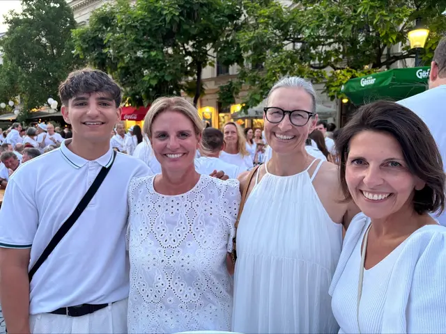 Sabine Krainz, Sabine Stundner, Sissi Wadsak, Noah Nouira (v.r.) | Foto: Weber