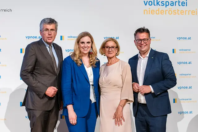 BPO aD Martin Schuster, BPO LAbg Marlene Zeidler-Beck, LH Johanna Mikl-Leitner, LGF Matthias Zauner. | Foto: Michaela Habinger