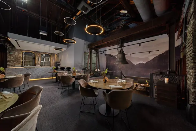 Senns Restaurant im Gusswerk. Geöffnet hat die SENNS.Bar von Dienstag bis Samstag ab 18:30. | Foto: Lukas Jahn