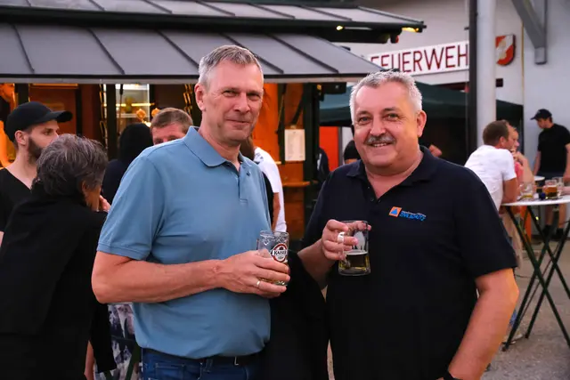 Bgm. Andreas Kaltenbrunner und Gemeinderat/Zivilschutzbeauftragter Peter Furtner konnten beim Fest als Gemeindevertreter begrüßt werden.