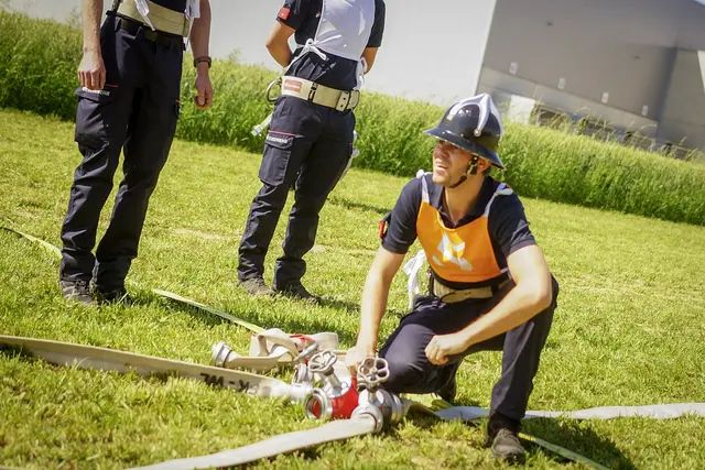 Beim Aktivbewerb konnten sich die Einsatzgruppen der Feuerwehren im Löschangriff und Staffellauf messen. | Foto: FF Eberstalzell/Kienesberger
