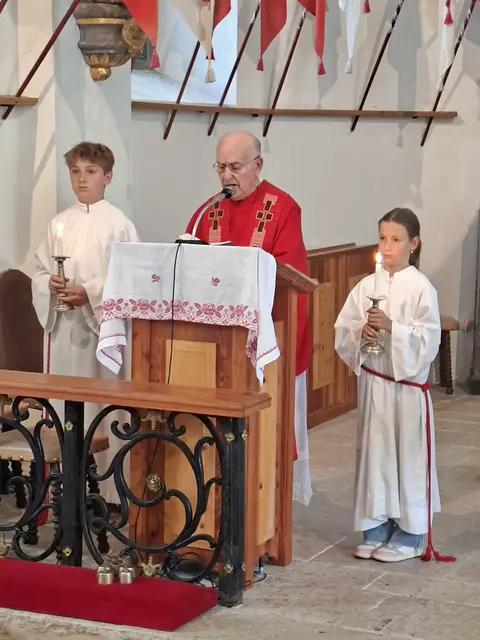 Pater Andreas Scheuchenpflug hielt den Gottesdienst in Maria Kumitz. | Foto: Seelsorgeraum Oberes Ennstal