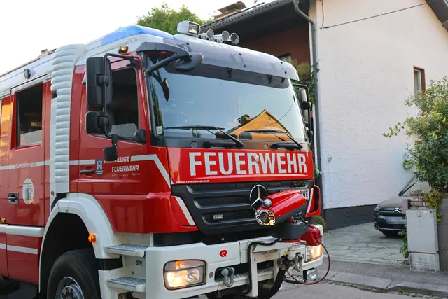 Kohlenmonoxid-Alarm im Wels-Pernau: Die Feuerwehr musste einschreiten, nachdem ein CO-Melder angeschlagen hatte. | Foto: laumat.at