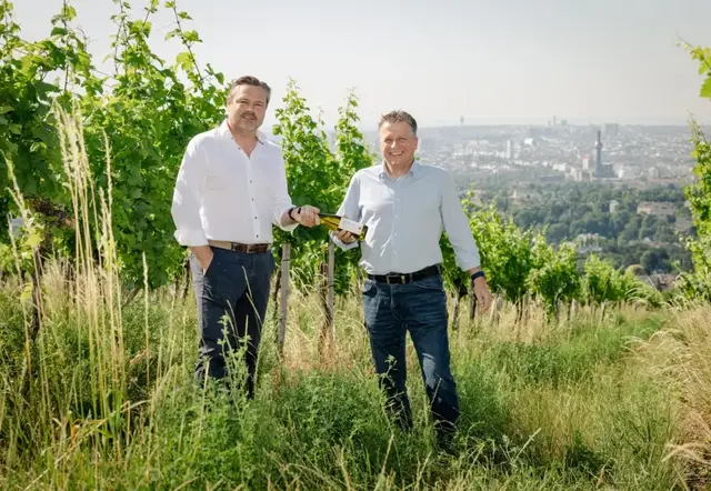 Gerhard J. Lobner (l.) und Thomas Podsednik werden den Übergang gemeinsam organisieren. 
 | Foto: Anna Stöcher