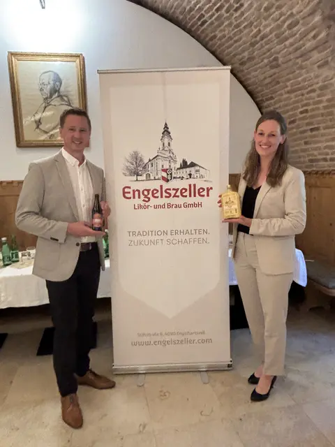 Martin und Elisabeth Paminger führen seit 1. Juli 2025 die Wirtschaftsbetriebe des Stifts Engelszell. | Foto: MeinBezirk/Osterkorn