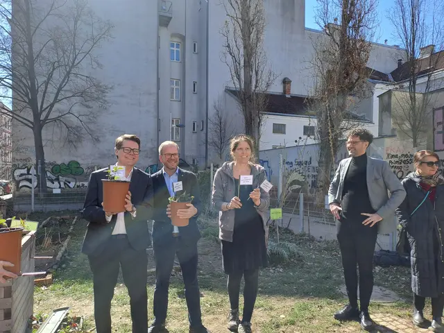 Der Bildungsgarten an der Kranzgasse in Rudolfsheim-Fünfhaus trägt die Auszeichnung als naturnahe Grünoase. | Foto: BV15