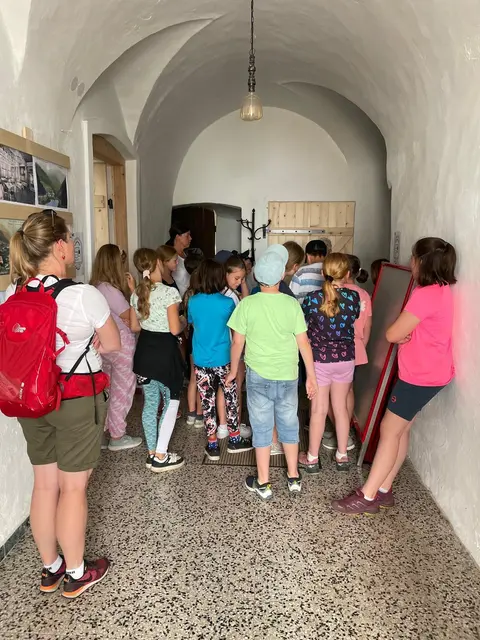 Erkundung im Alten Kasten | Foto: Silvanum