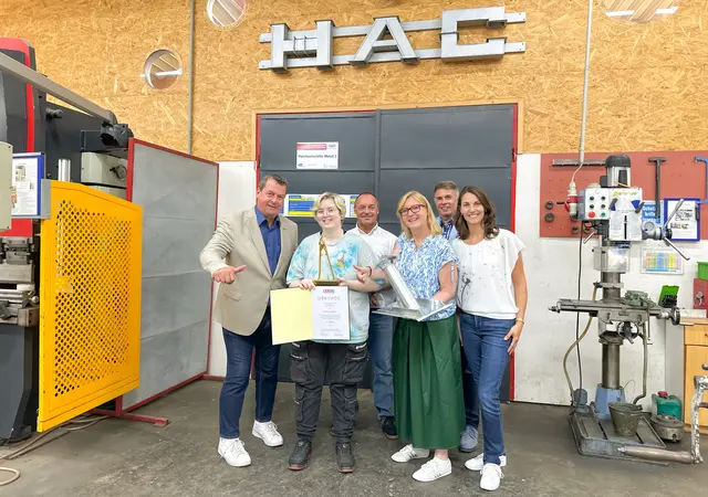 Horst Pammer, Marissa Mühl, Michael Jonach, Sandra Kern und Werner und Silke Kroiss. | Foto: BFI NÖ