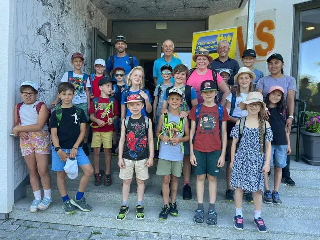 Die Initiative „Zu Fuß zur Schule“ ist inzwischen ein fixer Bestandteil im Jahreskalender der Gesunden Gemeinde Eidenberg. | Foto: Gesunde Gemeinde Eidenberg