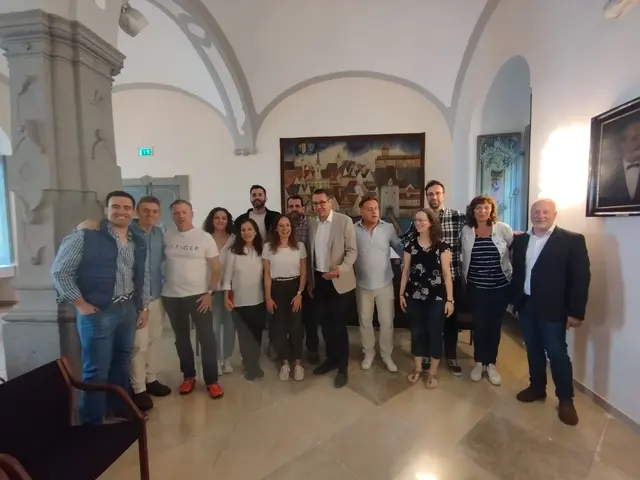  Juni 2025 – Besuch der IES Fernando III in Steyr – Empfang beim Steyrer Bürgermeister Markus Vogl. | Foto: BS Steyr