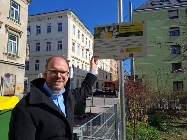 "Das Bewußtsein für unsere Natur und generell für unsere Umwelt schon früh zu wecken, halte ich vor allem bei Kindern, die in der Stadt aufwachsen für besonders wichtig", so Bezirkschef Baurecht. | Foto: BV15
