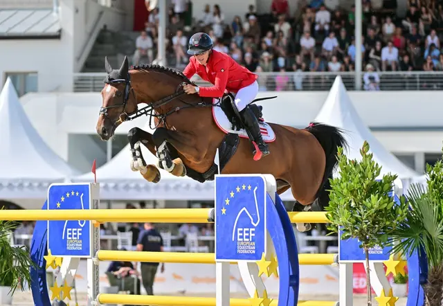 Bianca Babanitz und das österreichische Team erkämpften sich beim Nations Cup in Budapest den Einzug ins EEF-Finale in Avenches. | Foto: lovasfoto.hu