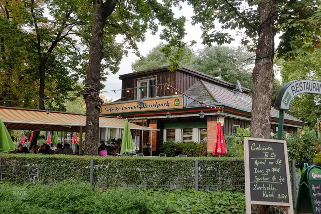Jahrelang galt das Café-Restaurant Resselpark als typischer Wiener Ort an guter Location. (Archiv)