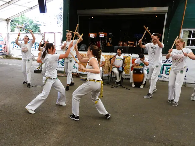 Capoeira-Tänzerinnen und Tänzer von Sul da Bahia. | Foto: Martin Hafner
