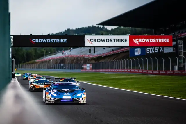 Der Grasser-Lamborghini in Führung. | Foto: Gruppe C