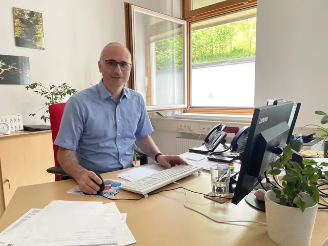 AMS Waidhofen: Geschäftsstellenleiter Gerald Pöchhacker.