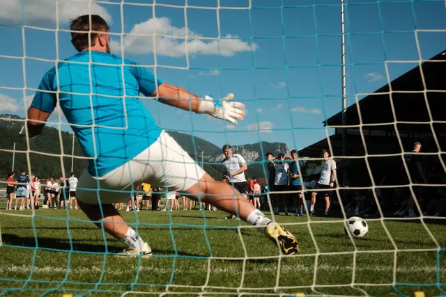 Wer trifft öfter? Der Sieben-Meter-Bewerb des FC Kirchdorf in Pernegg. | Foto: FCK