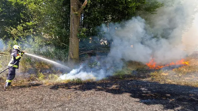 Neun Feuerwehren standen bei diesem Großbrand im Einsatz. | Foto: ÖA-Team BFKdo Klagenfurt-Land